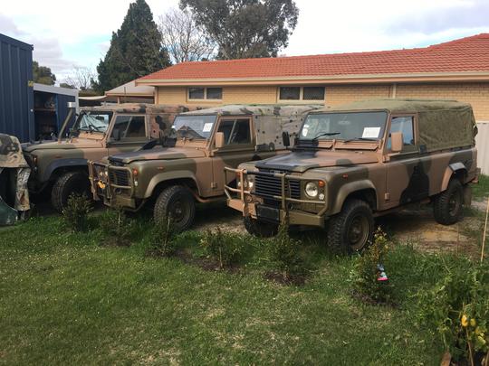 Land Rover Perentie 110
